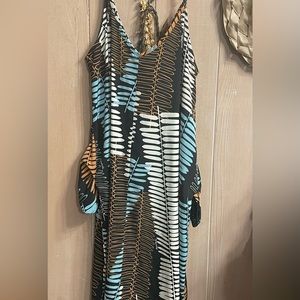 Manuhealii maxi dress